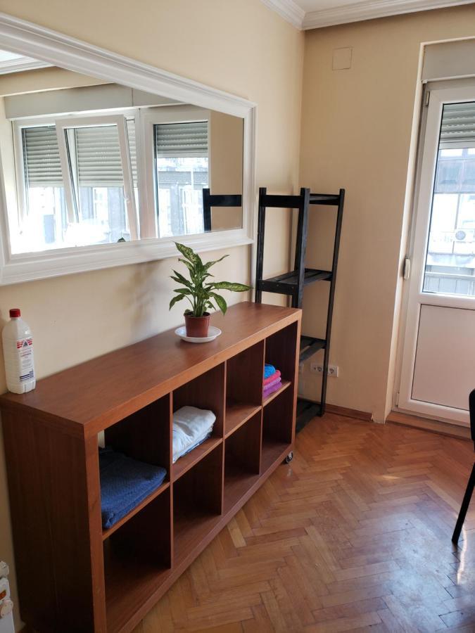 Private Cozy Room 2 With Shared Kitchen In Appartment 贝尔格莱德 外观 照片